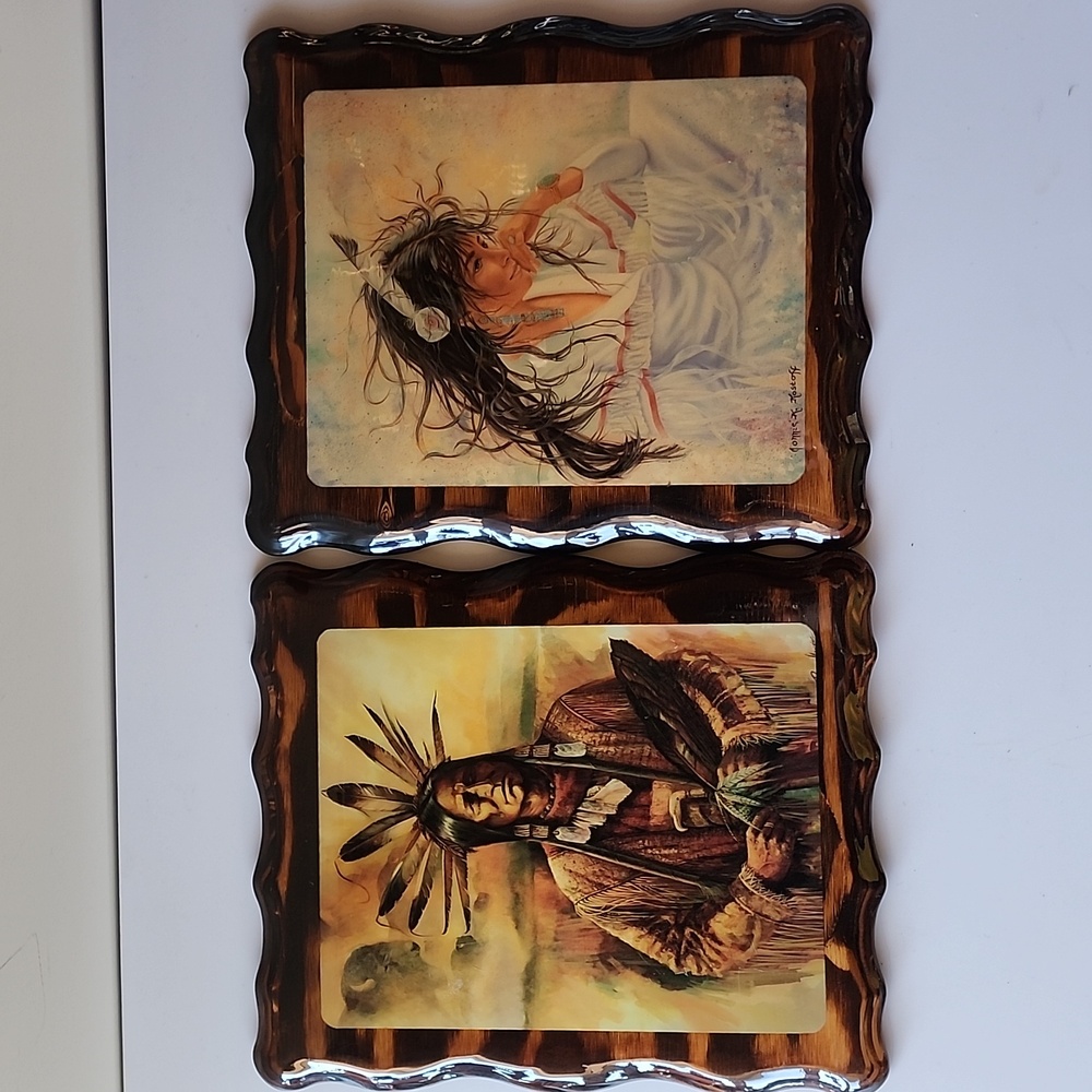 VTG. 2 Piece of Decorative Native American Wall Pictures.